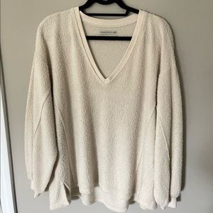 Urban Outfitters Cozy Sweater Size M